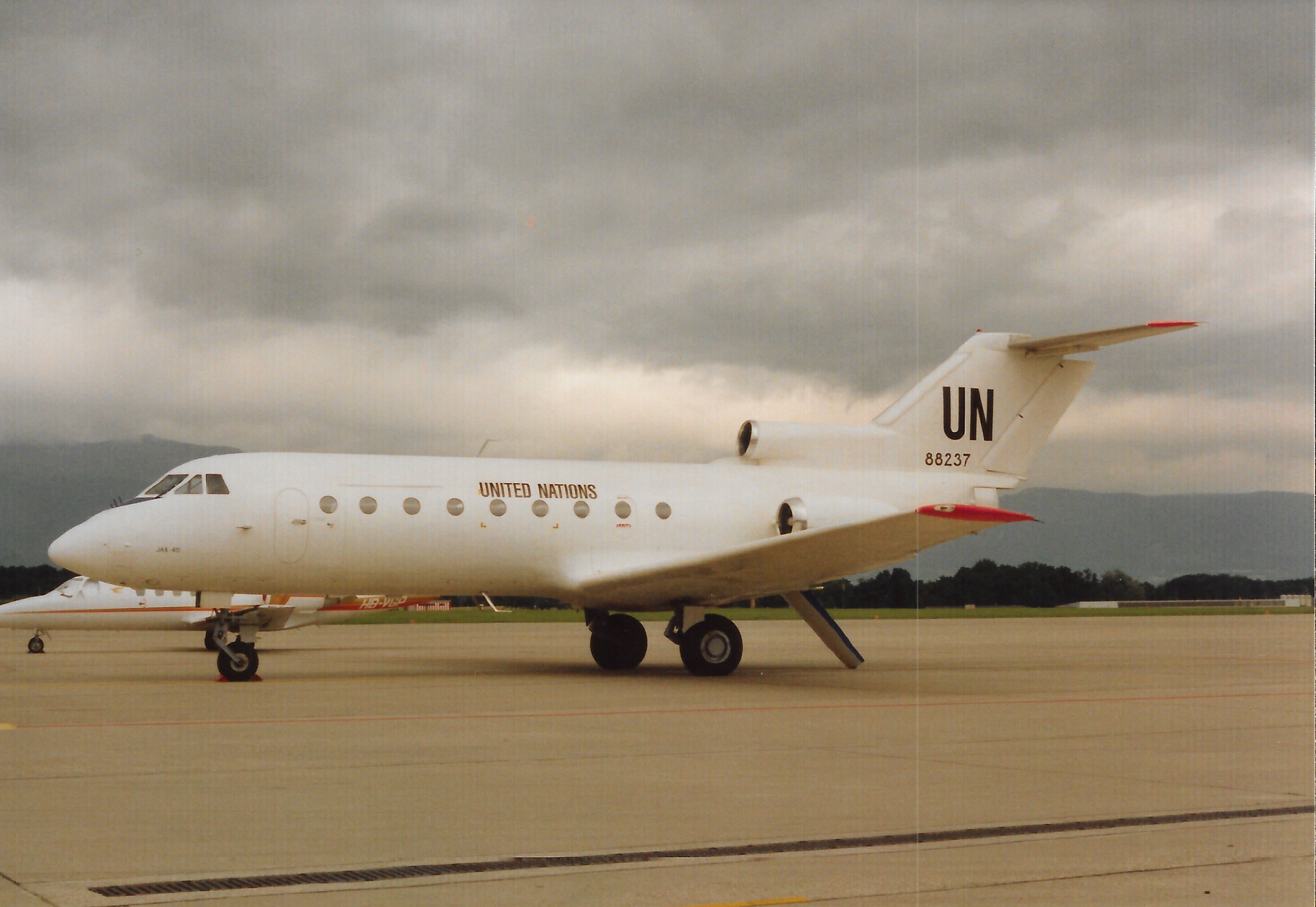 PH-AJU Douglas DC-2 88237 Yakovlev Yak-40 Umited Nations GVA