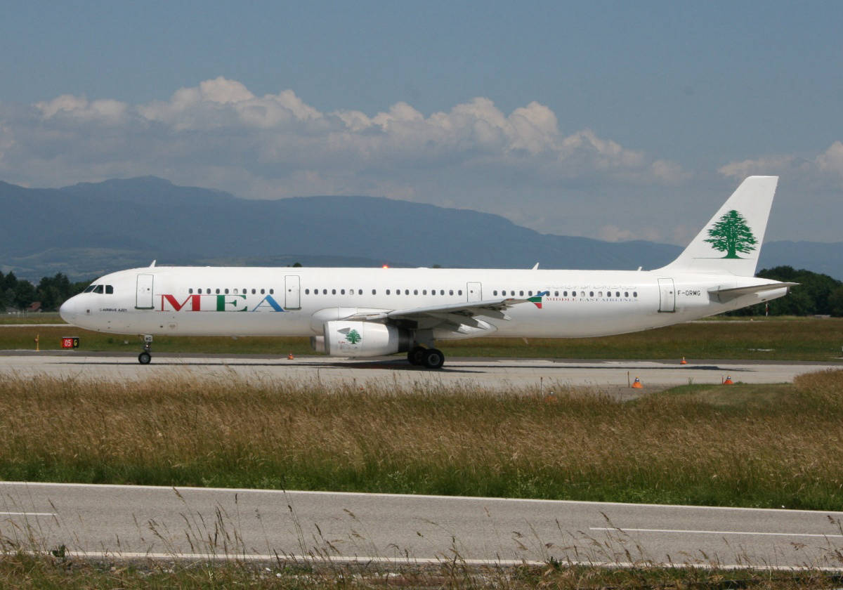 PH-AJU Douglas DC-2 F-ORMG A321-231 MEA GVA 31.05.2009