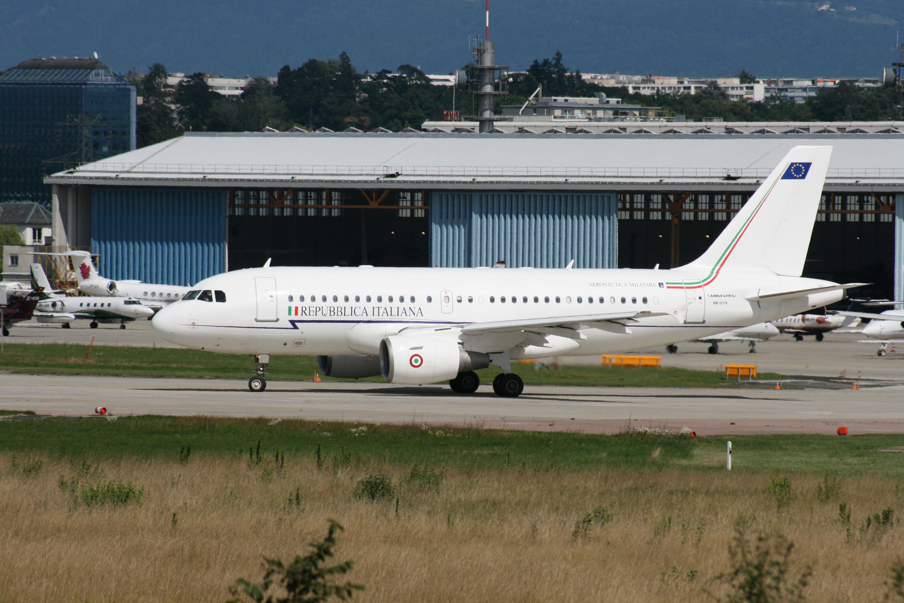 PH-AJU Douglas DC-2 MM62174 A319 Aeronautica Militare HBA 22.7.2008