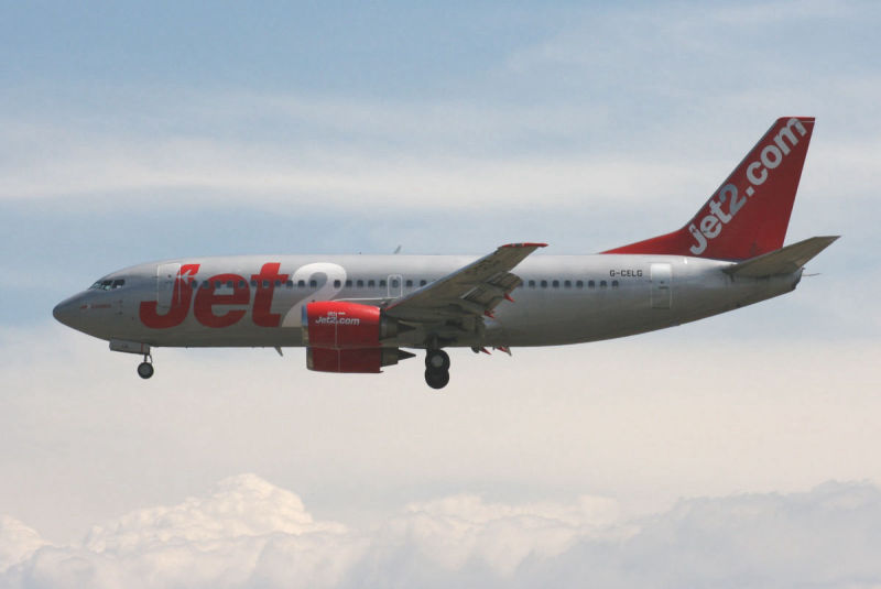 G-CELG B737-377 msn 24303 JET2 GVA 31.05.2009