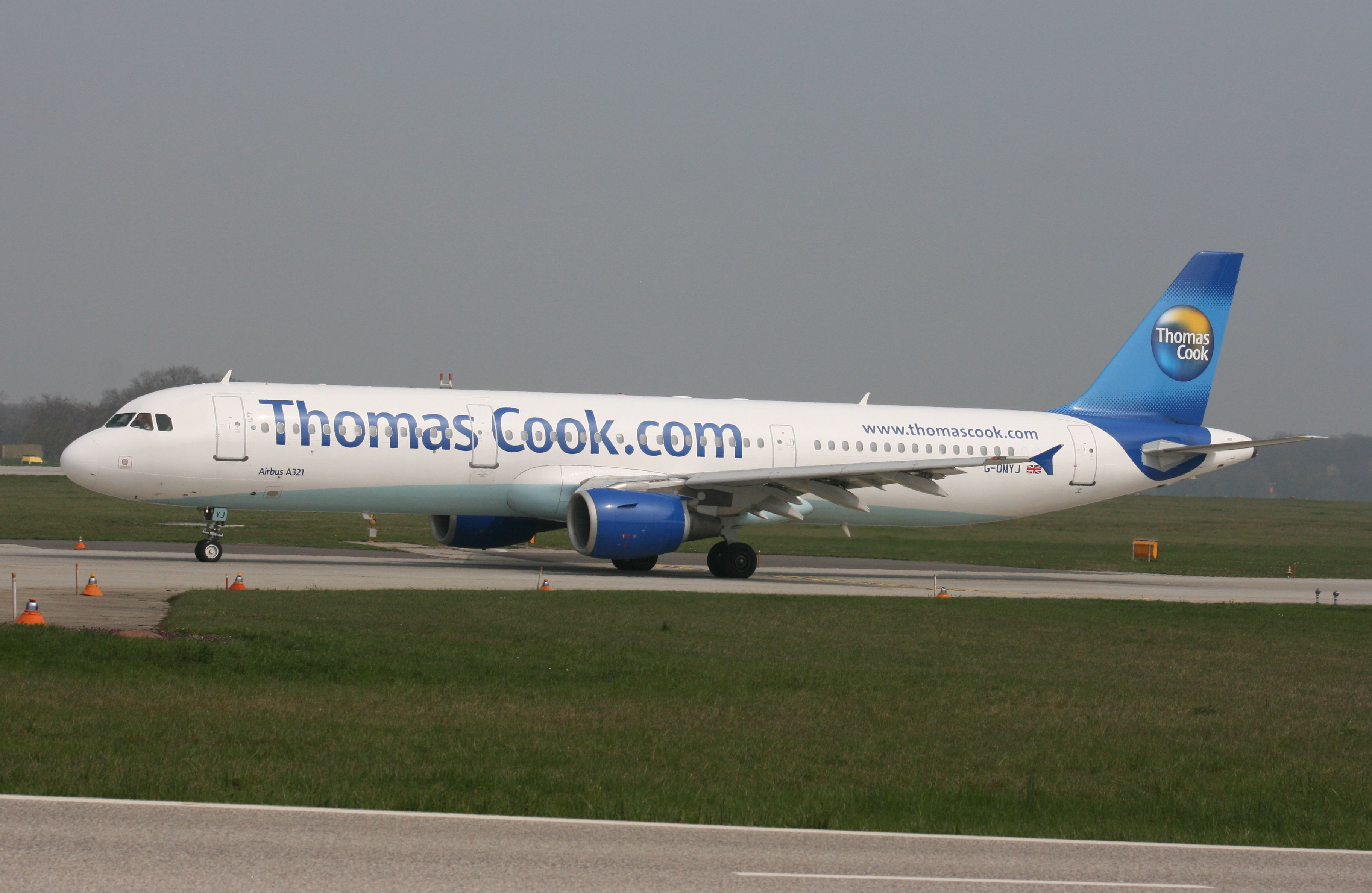 PH-AJU Douglas DC-2 G-DMYJ A321 Thomas Cook GVA 10.4.2010