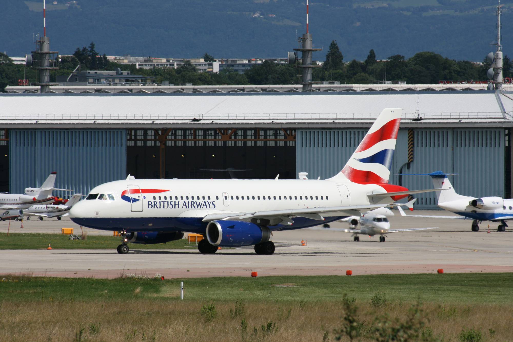 G-EUPW Airbus 319-131 British