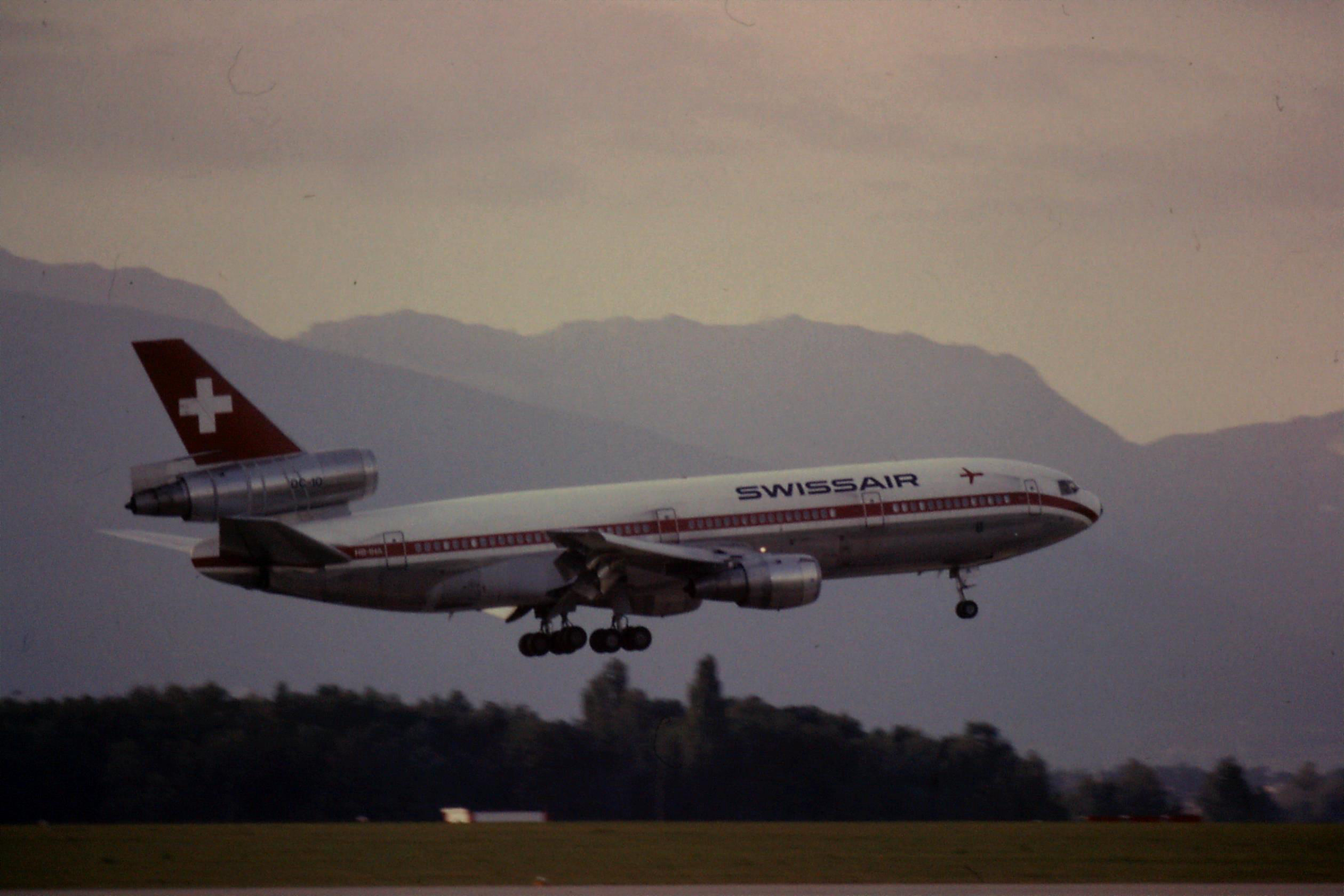 HB-IHA DC-10-30 Swissair 