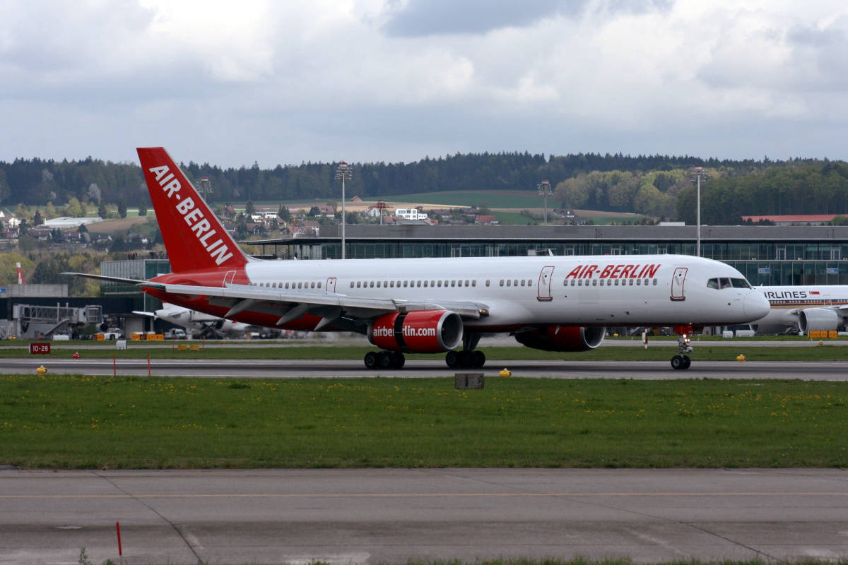 PH-AJU Douglas DC-2 HB-IHS Boeing 757-2G5 Air Berlin ZRH 18.4.2009