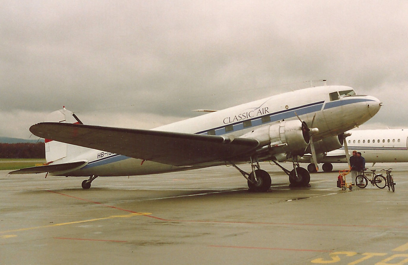 HB-ISB DC-3 Classic Air HB-ISB DC-3 Classic Air