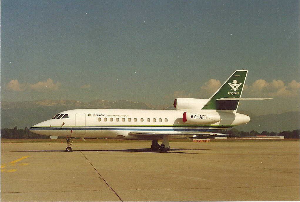 HZ-AFT Dassault Falcon 900B Saudia 