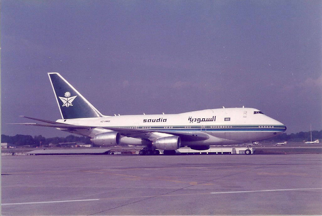 HZ-HM1B Boeing B.747SP  HZ-HM1B Boeing B.747SP