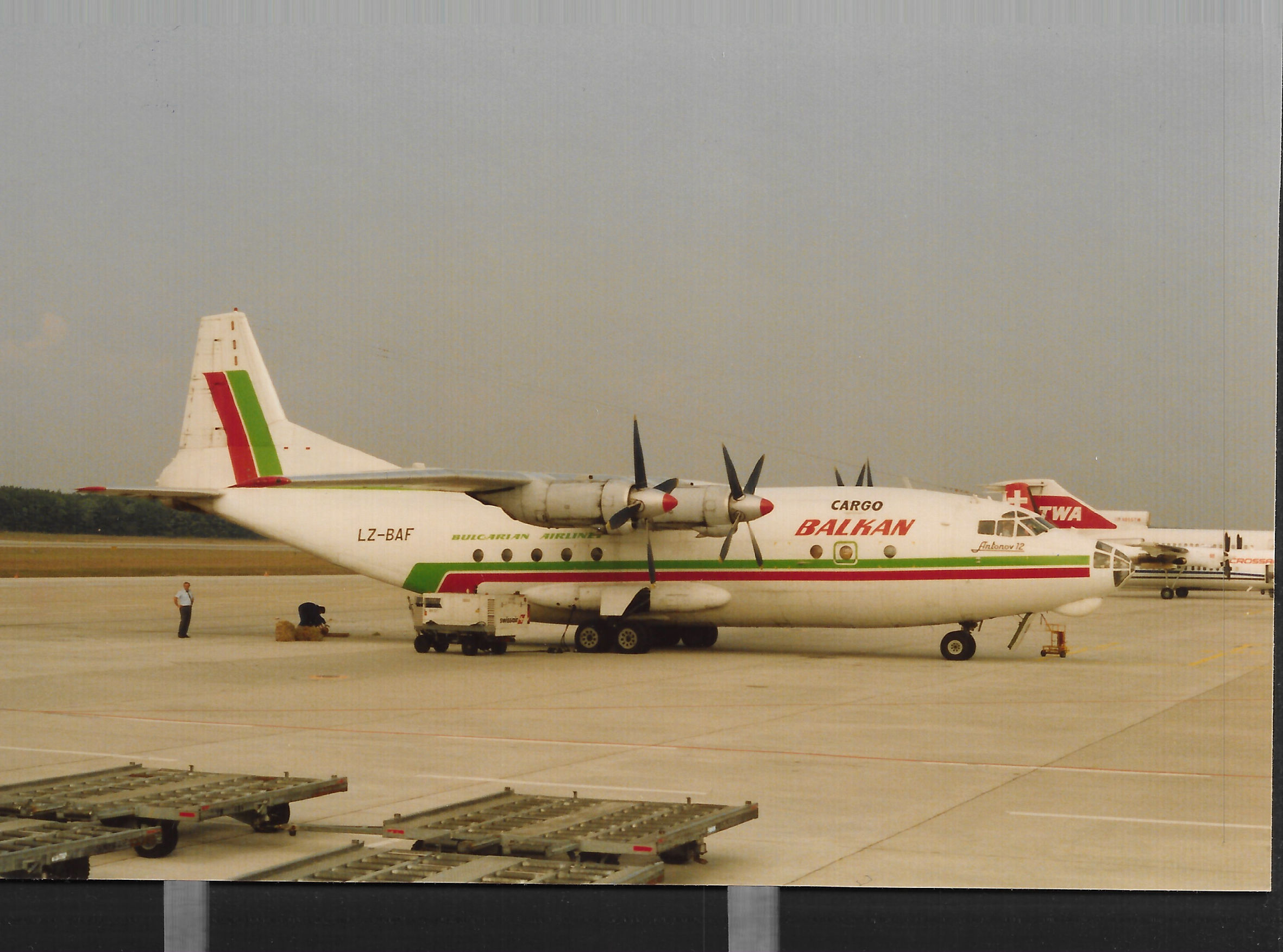 LZ-BAF Antonov An-12B Balkan GVA Feb 92