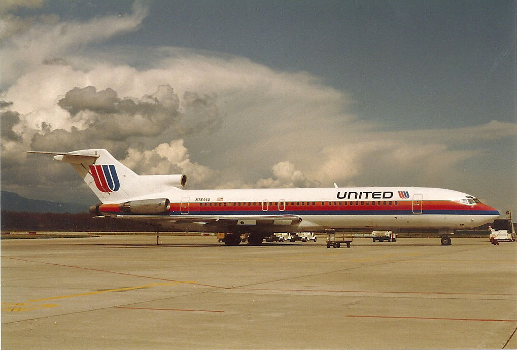 N7644U B727-222 United  N7644U B727-222 United