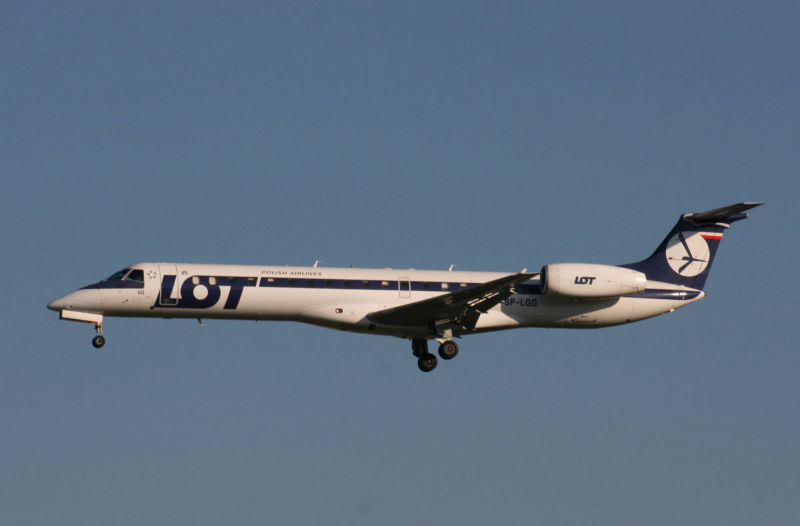 SP-LGG Embraer ERJ-145MP - 145319 LOT GVA 21.8.2010