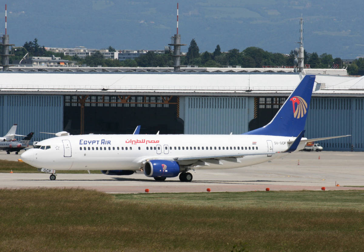 PH-AJU Douglas DC-2 SU-GCP B.737-866WL Egyptair GVA 31.5.2009
